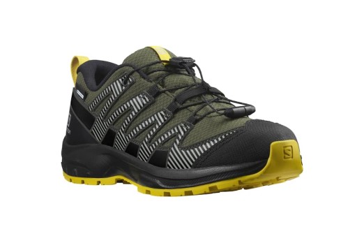 SALOMON XA PRO V8 CSWP J trail running shoes - black/green/yellow