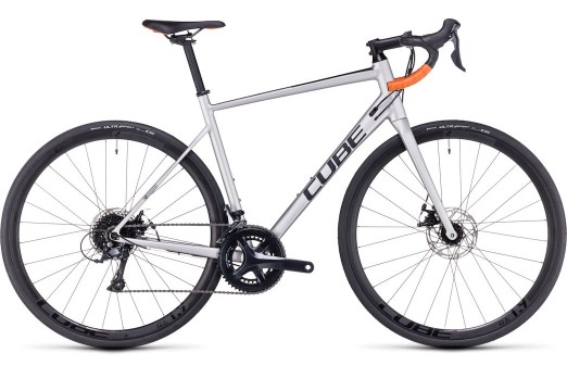CUBE ATTAIN PRO šosejas velosipēds - silver/orange 2023